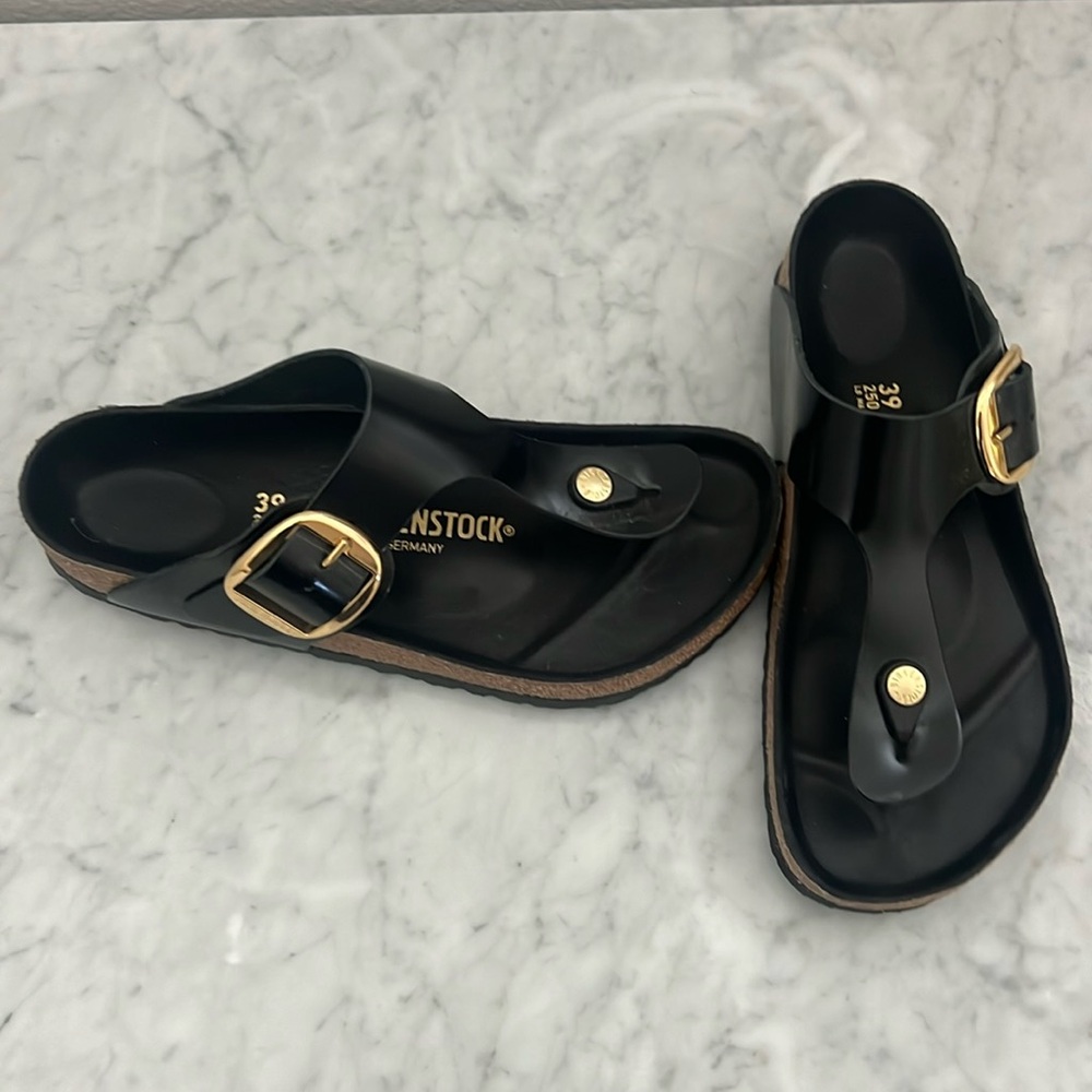Birkenstock Big Buckle women’s sandal.  GIZEH.